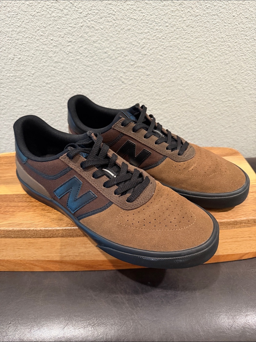 New Balance 272 Men’s Brown Suede Sneakers with Navy Accents